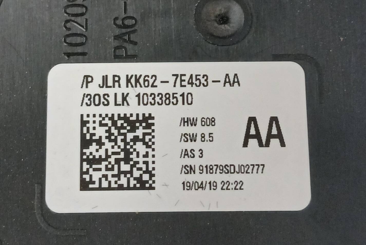T2R27877,LR166791,LR113155