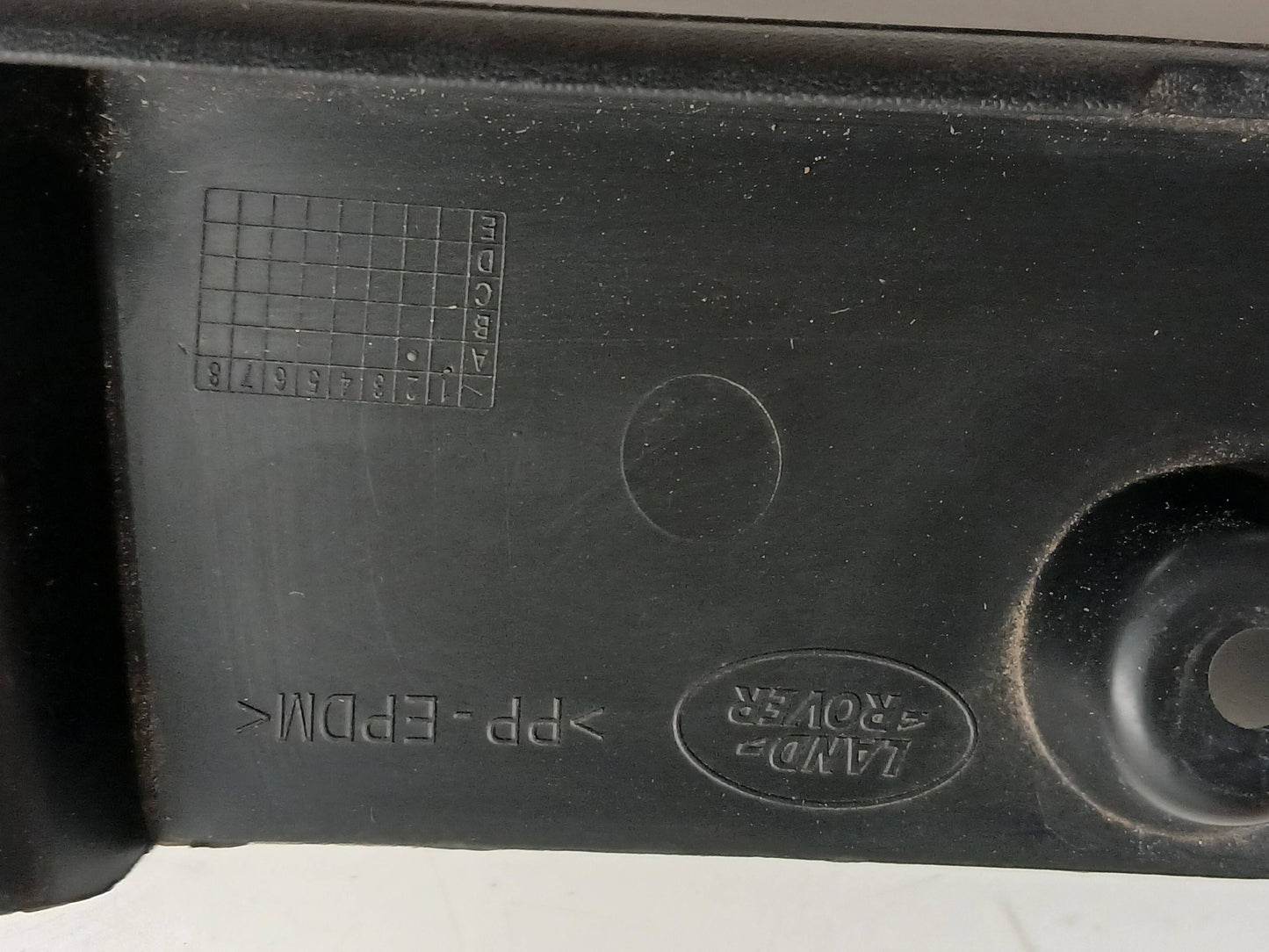 LR111537