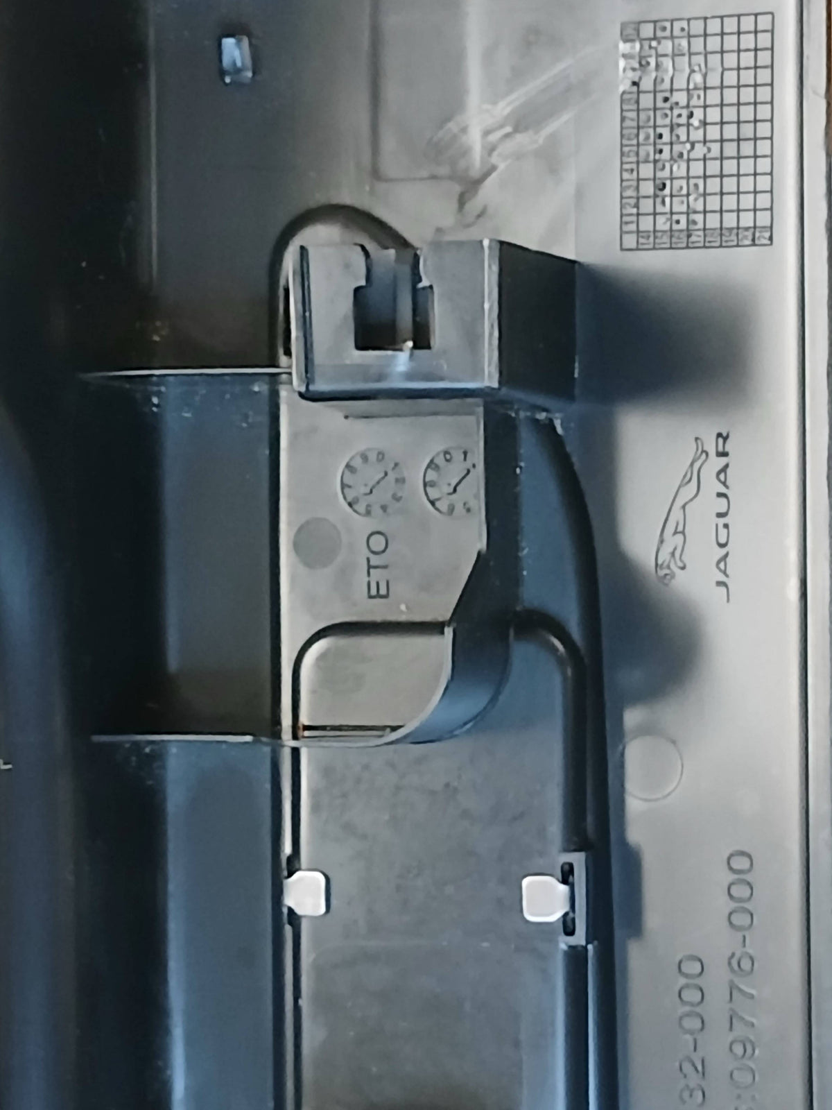 T2H19047PVJ,T2H14760PVJ