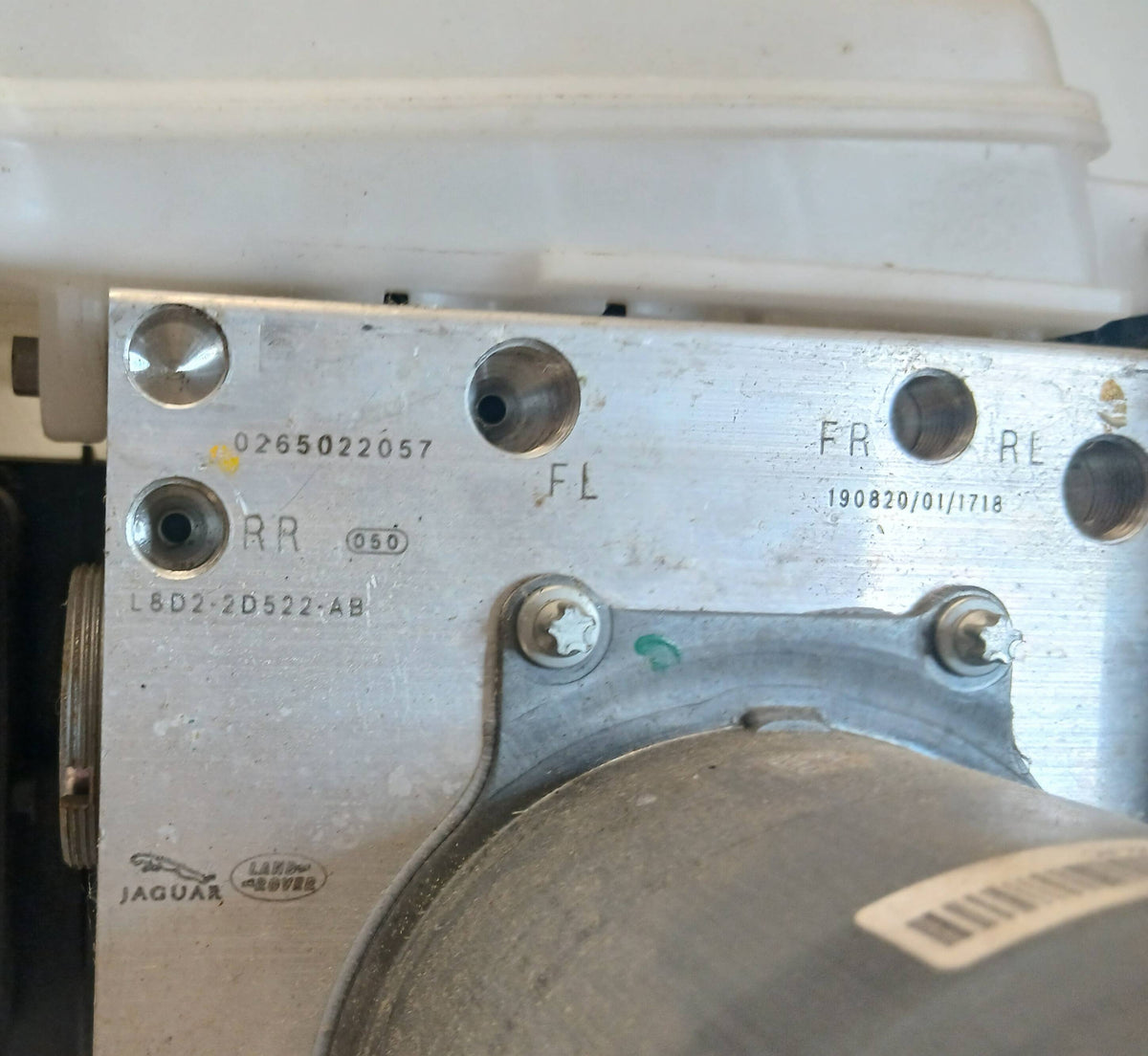 LR156843,LR155596,LR153484,LR149363,LR146153,LR143923,LR142438,LR138970