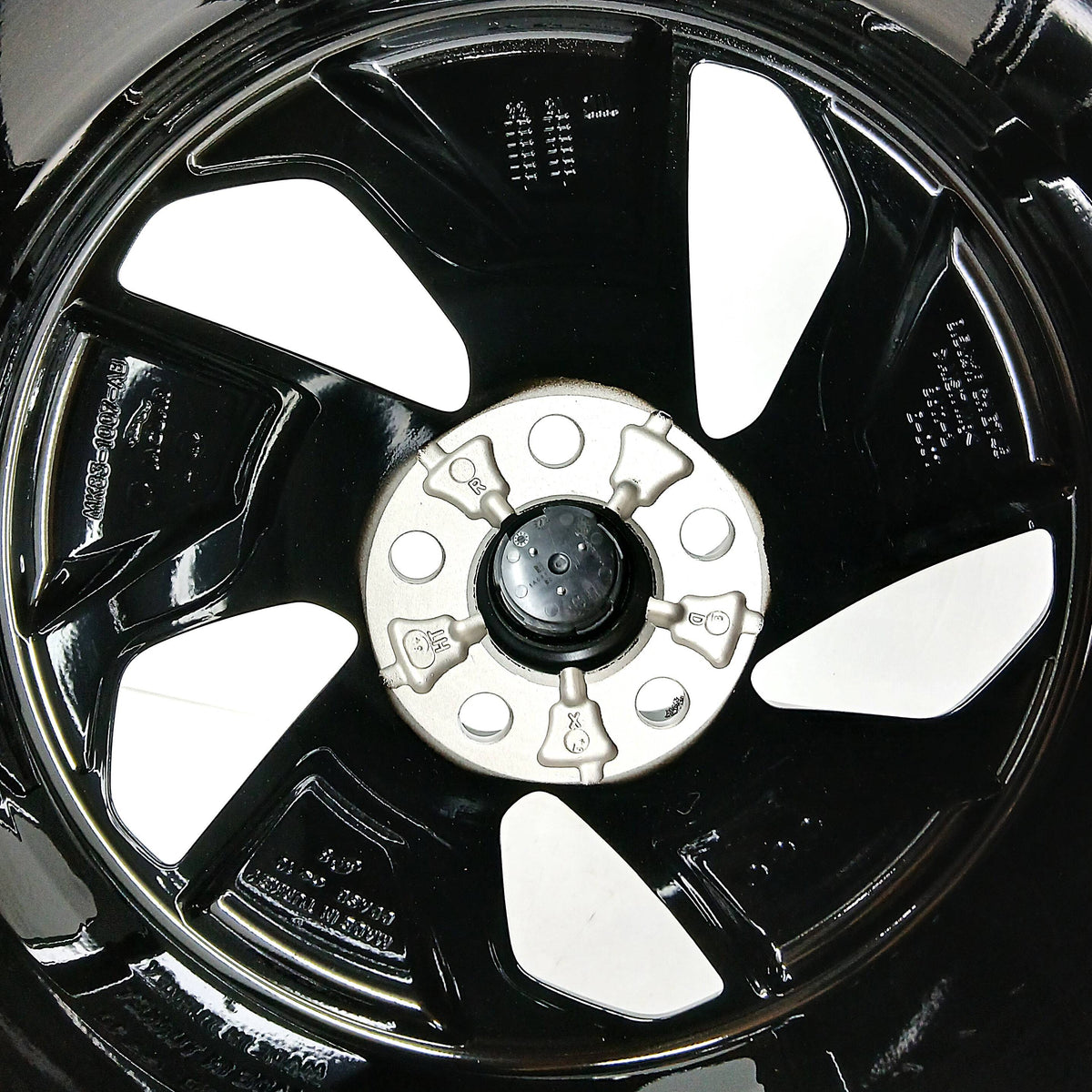 T4A37968