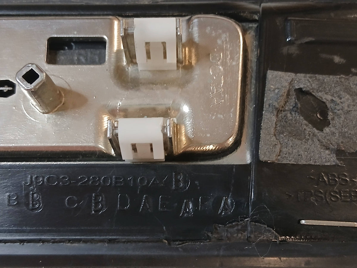 J9C6906