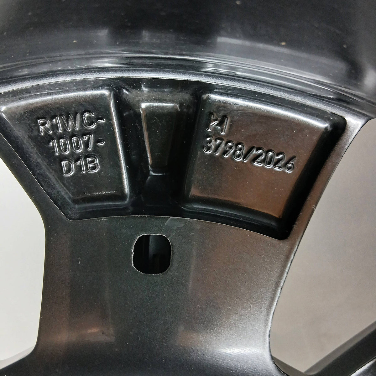 R1WC1007D1B-K,R1WC1007C1A-K