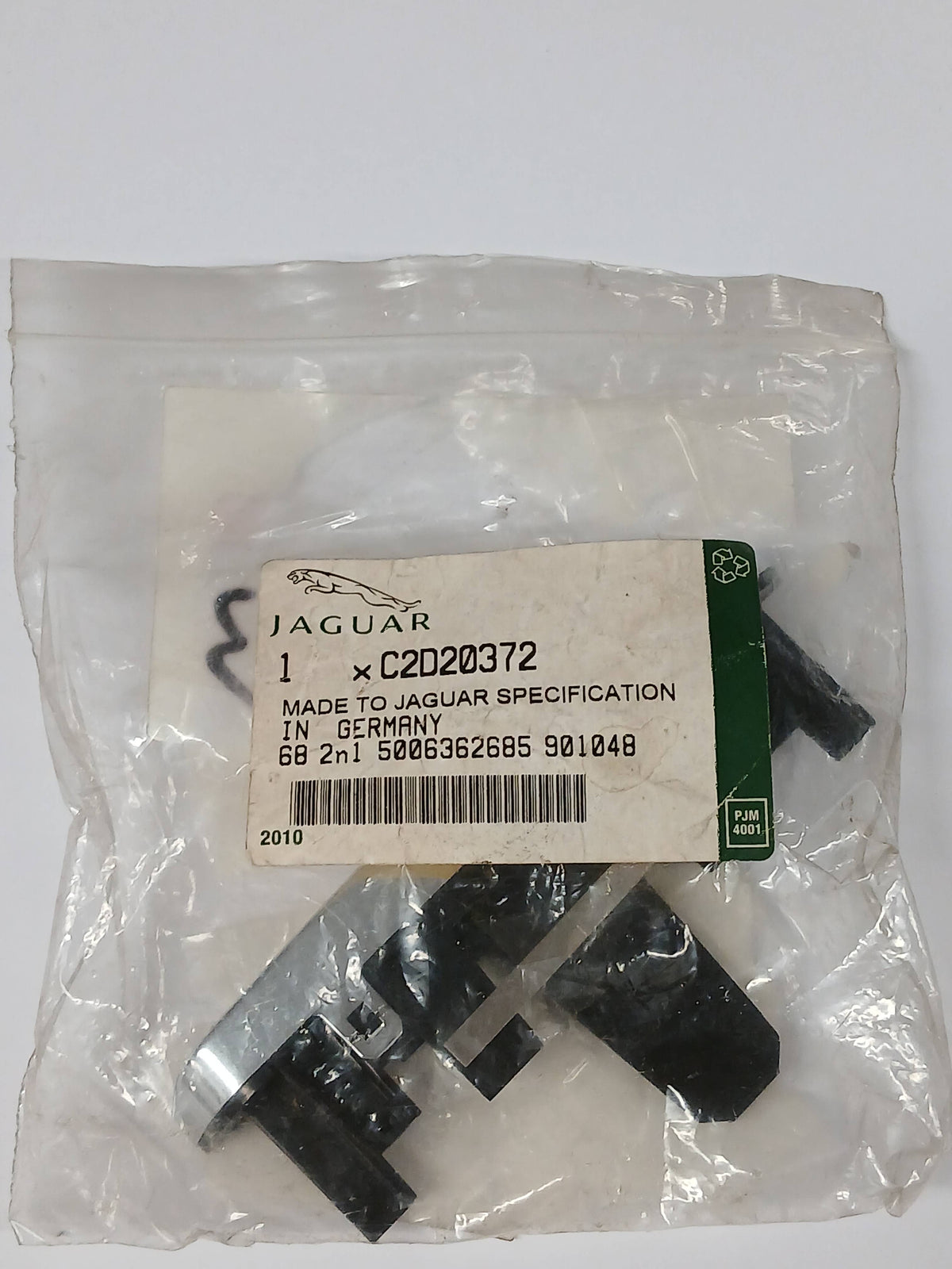 C2D20372