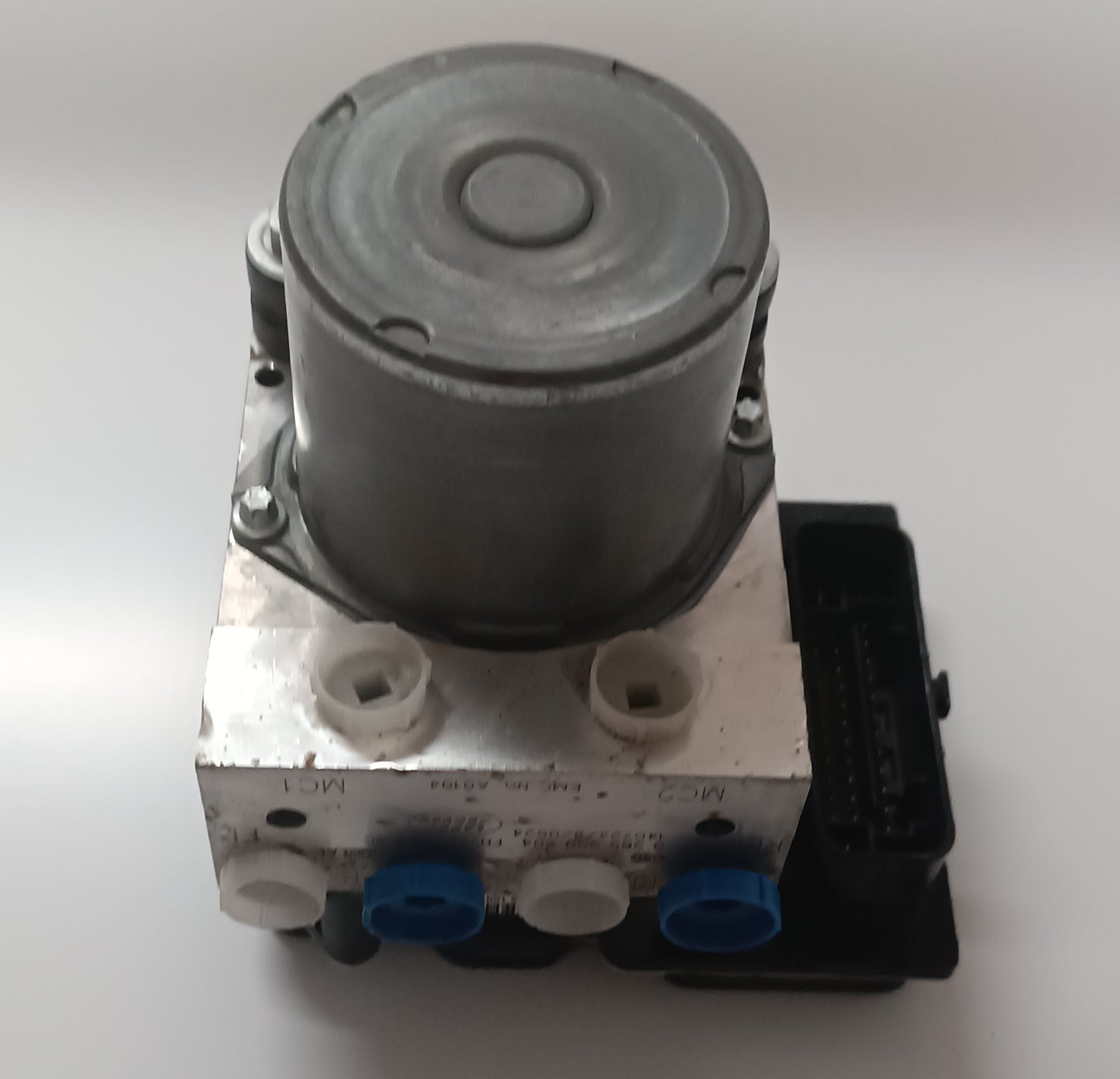 LR076695,LR062409