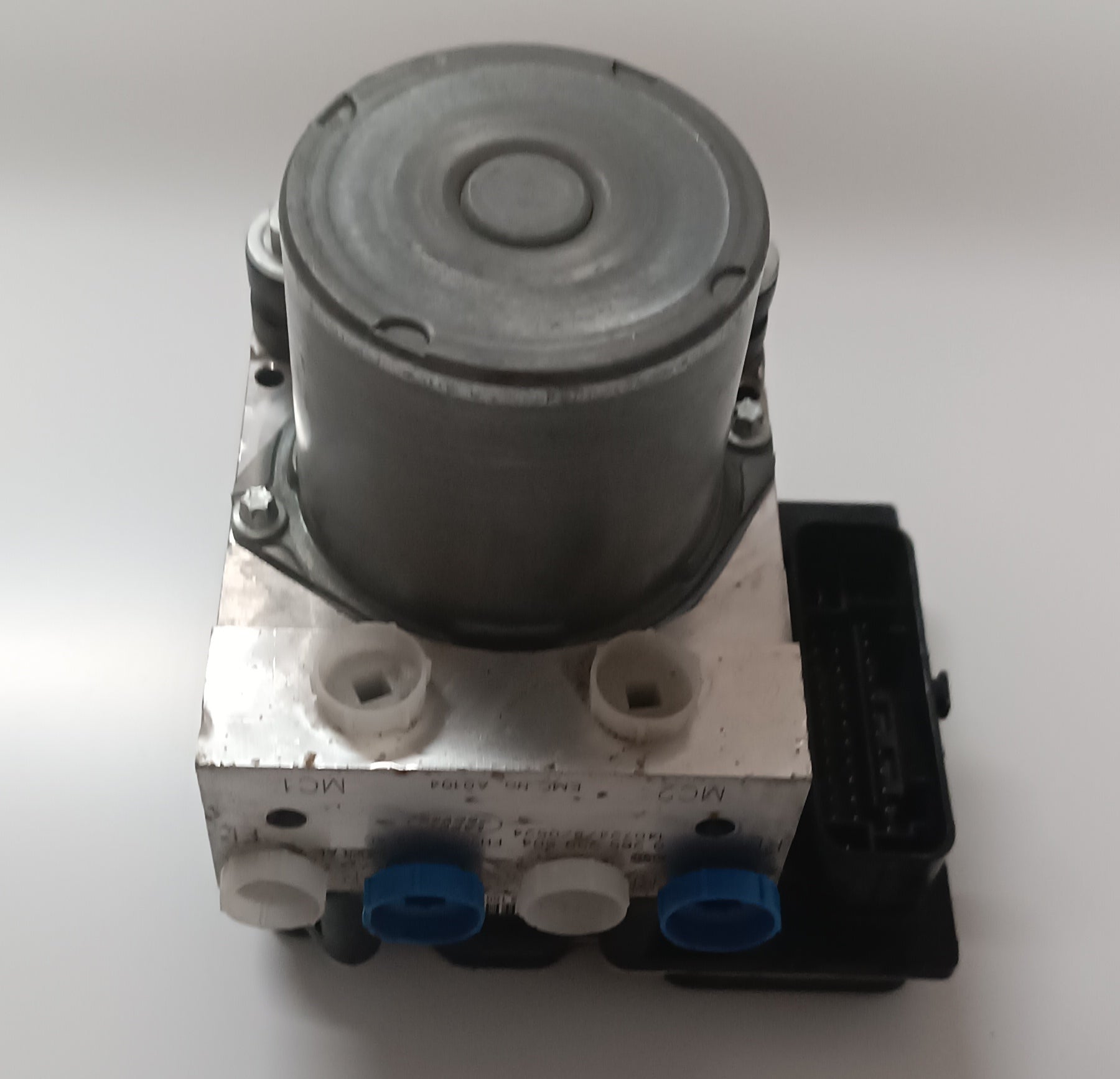 LR076695,LR062409