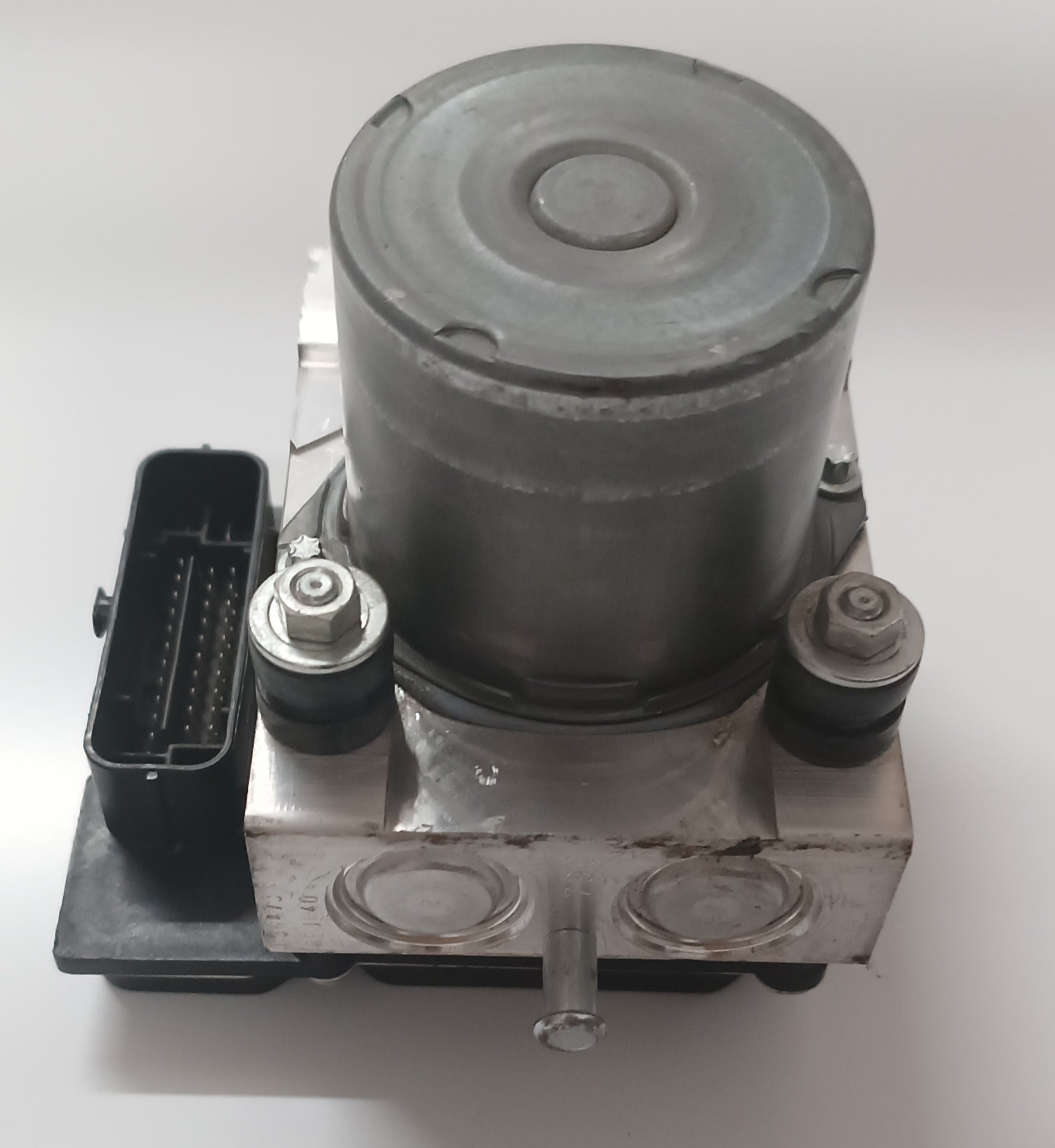 LR076695,LR062409