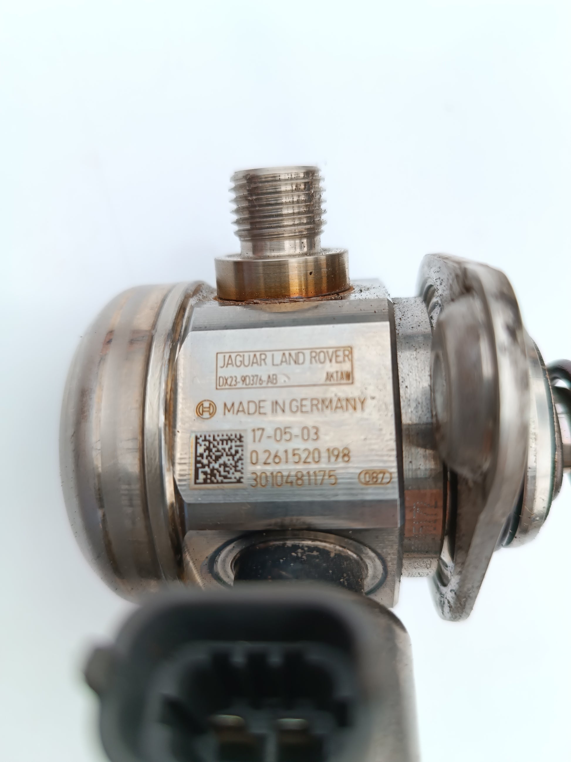 LR081595,C2Z31828,C2Z22287