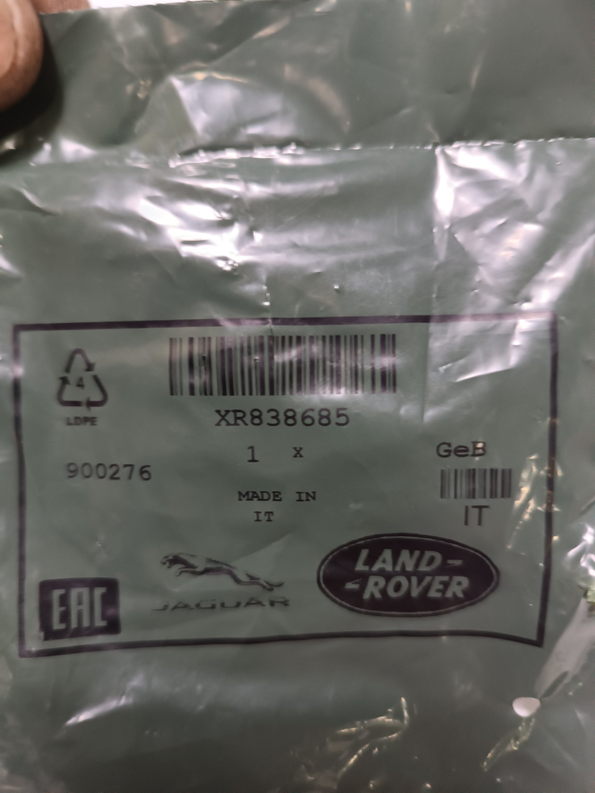 XR838685,LR000374